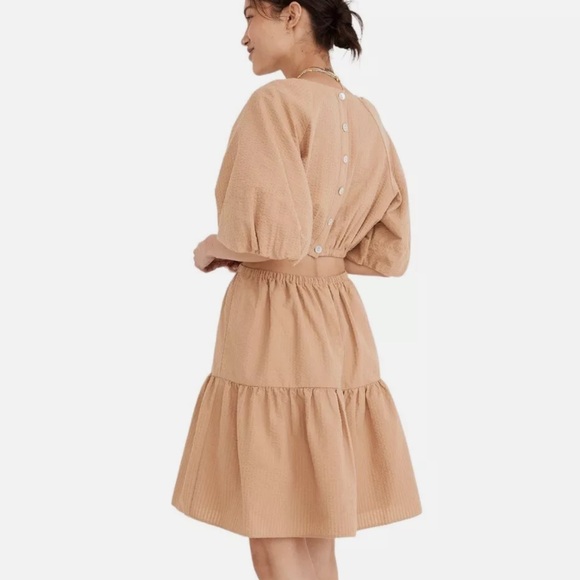 Madewell Seersucker Cut Out Midi Dress with Puff Sleeves in Tan - Picture 2 of 10